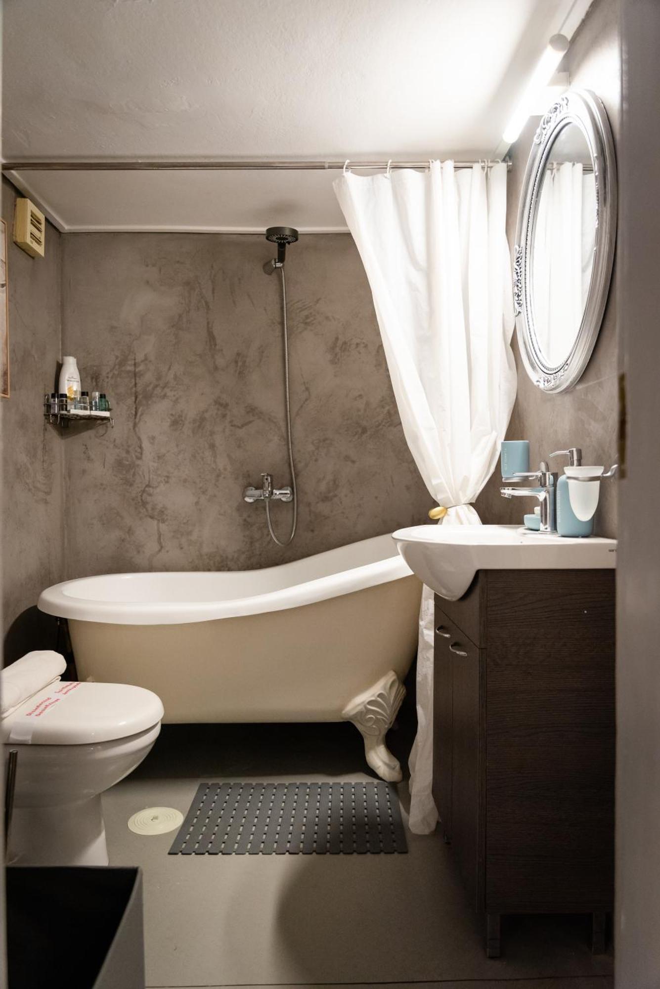 Апартаменты Koukaki Urban Retreat, Steps From The Acropolis Афины Экстерьер фото
